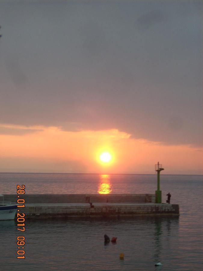 לובראן Apartment At Sea מראה חיצוני תמונה
