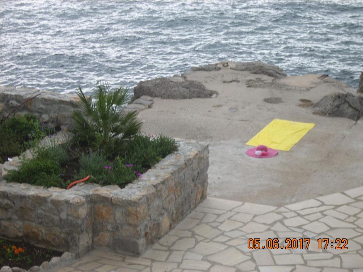 לובראן Apartment At Sea מראה חיצוני תמונה